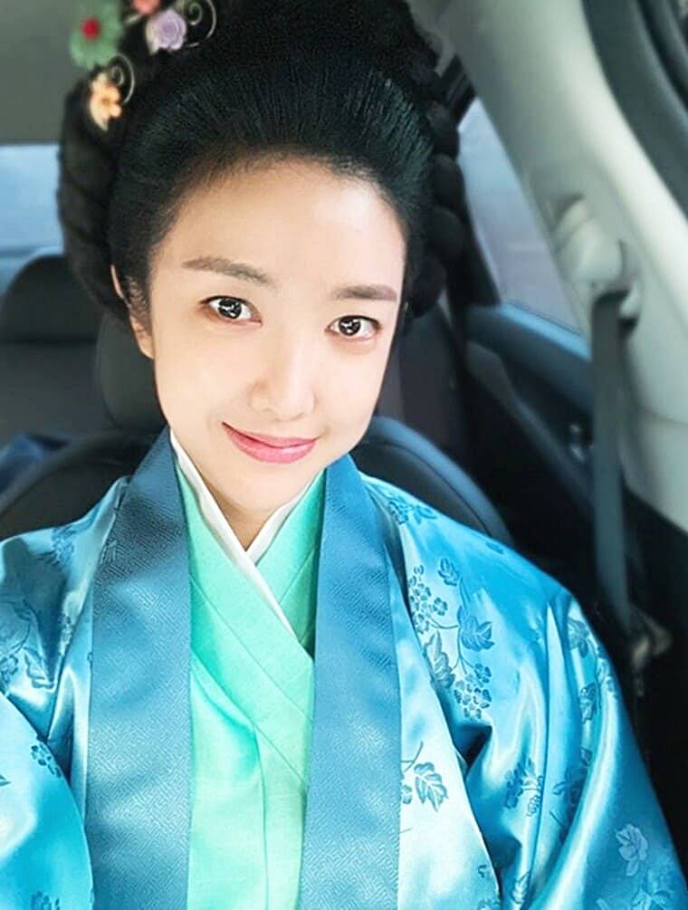 배우-김서연