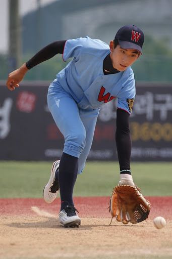 이정후 나이 프로필 학력 고향 가족 기록 연봉 300억의 가치: 타율 0.404 미친 반등 비결 총정리