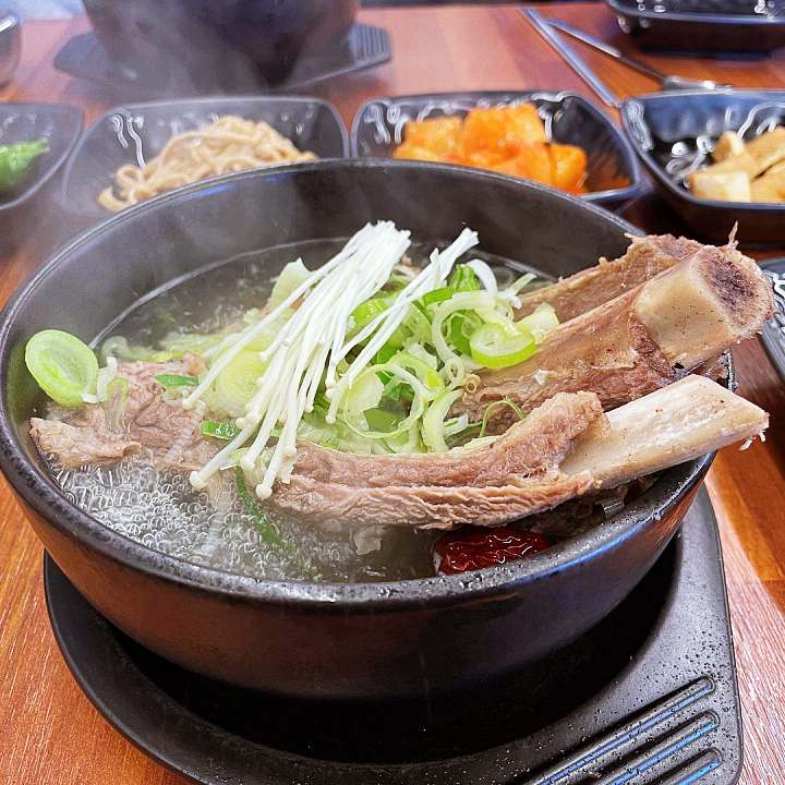 경주 맛집 추천 생방송투데이 보문 단지 한우 육회 물회 낙지 갈비탕 한우탕 오늘방송 떴다 동네방네