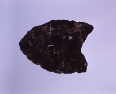 흑요석으로 만든 화살