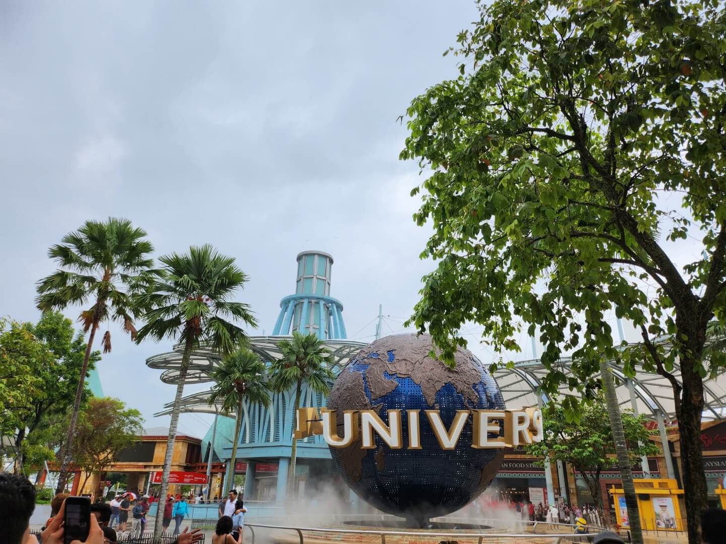 유니버셜-스튜디오-인증