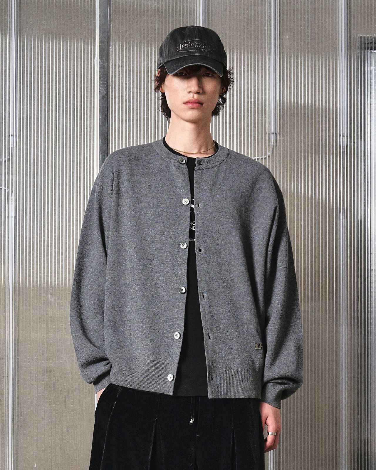 엘무드의 아이코닉 LD 울 코튼 라운드 가디건