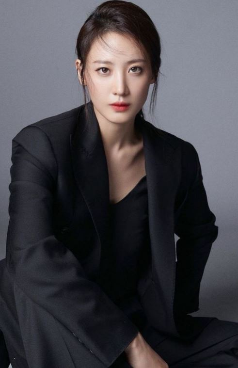 경성크리처 한소희