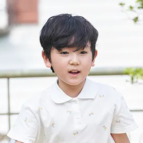 등장인물사진