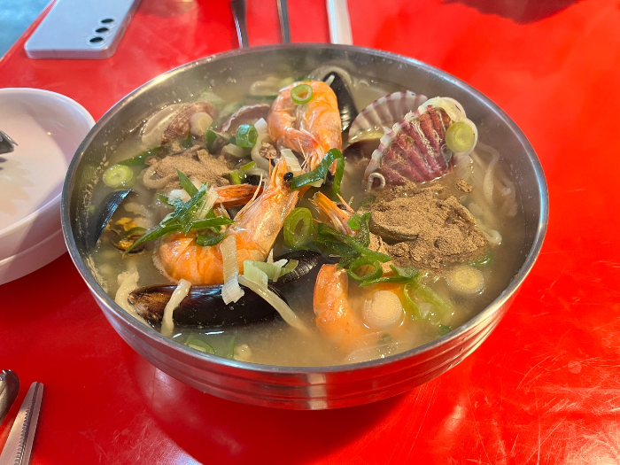 해물칼국수