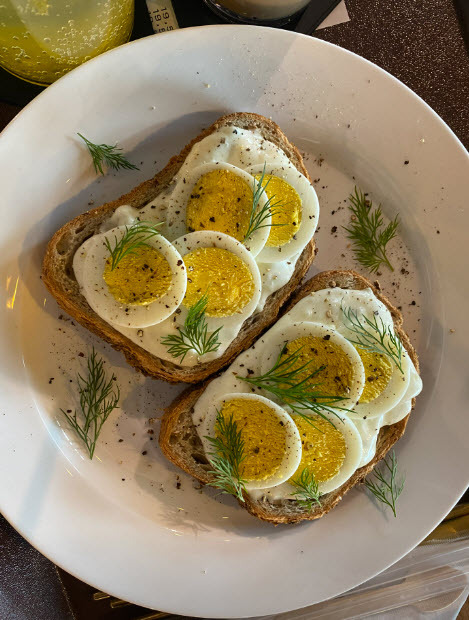 토밥좋아-예산-오픈샌드위치-사진