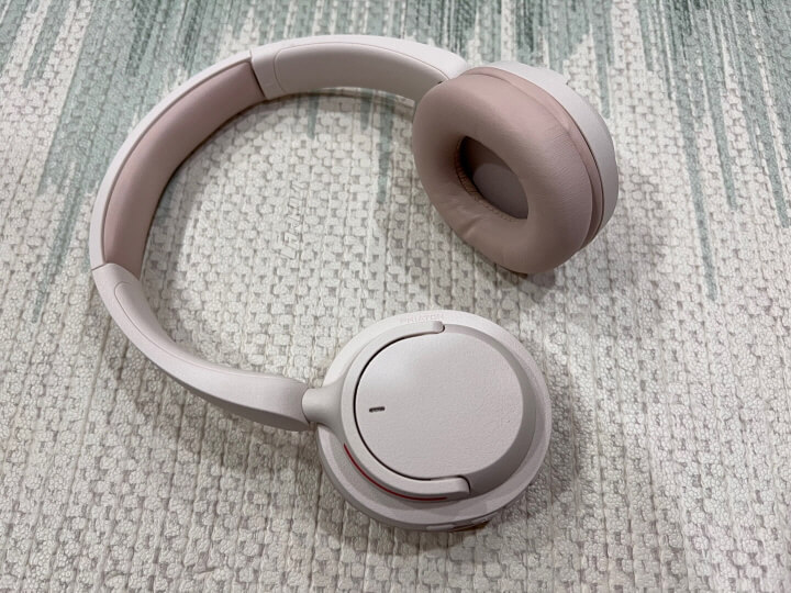 헤드폰 내부와 외부