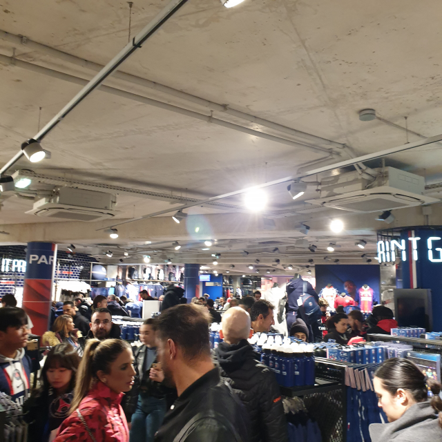 PSG Fan shop - 유니폼 및 기념품 구매