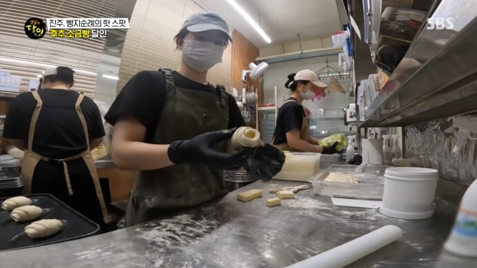 진주-후추소금빵달인