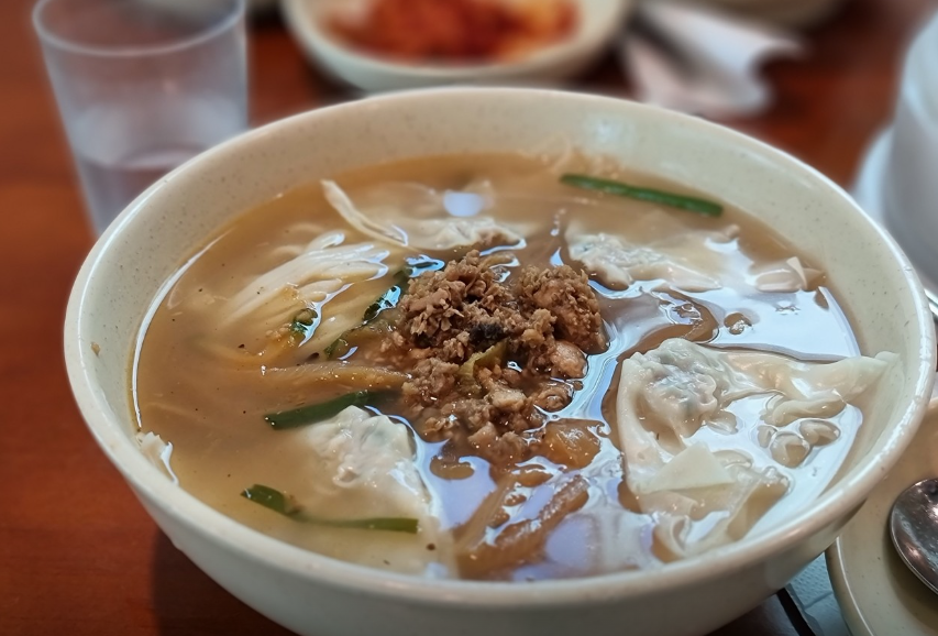 명동교자 이태원점