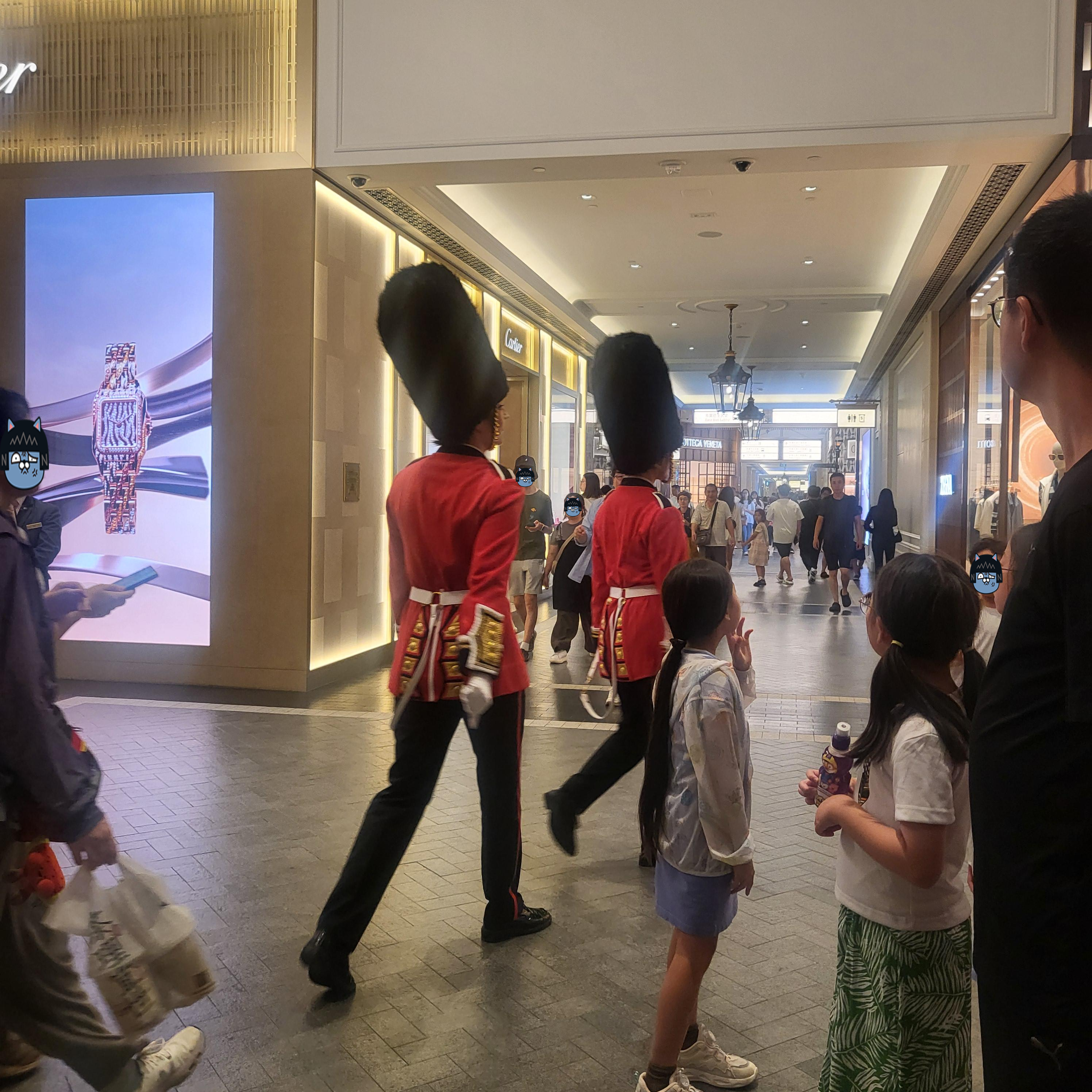 [마카오 여행] 아이와 가볼만한곳: 더 런던너 마카오 야경 &amp; 근위병 교대식 총정리