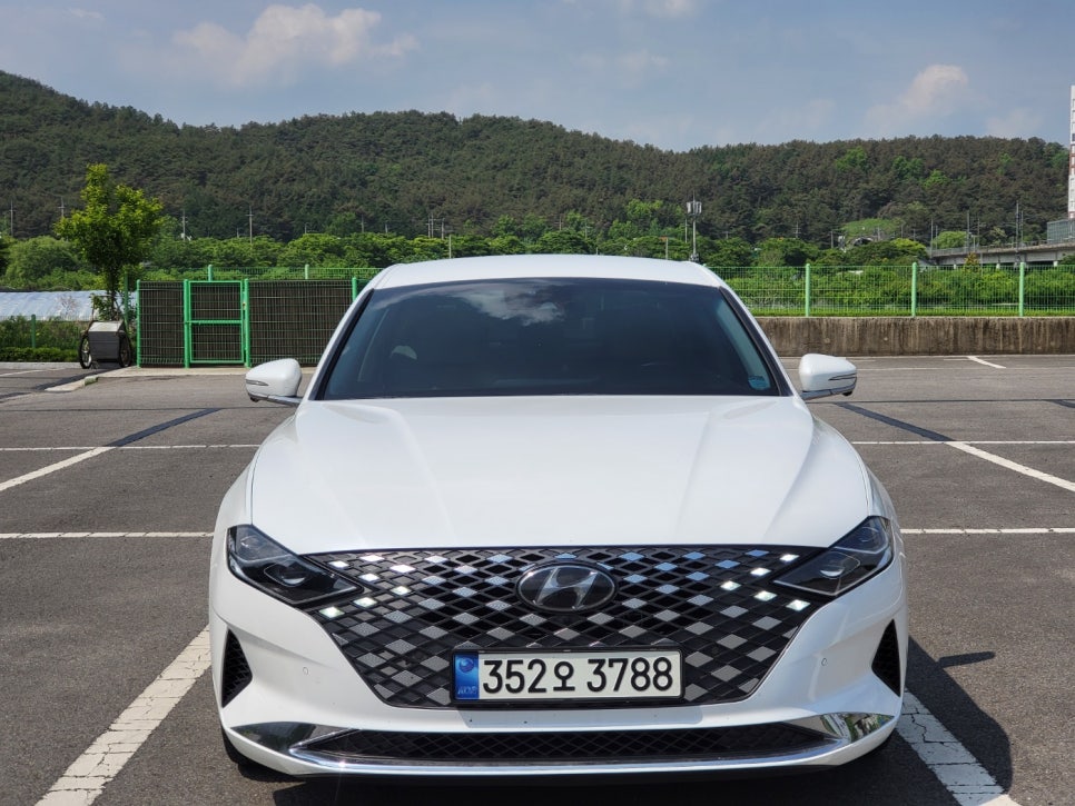 가성비 끝판왕 중고차 TOP 3 - 더 뉴 그랜저 IG 르블랑