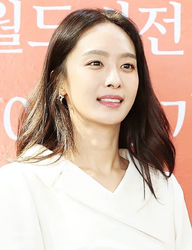 가수-겸-배우 박정아