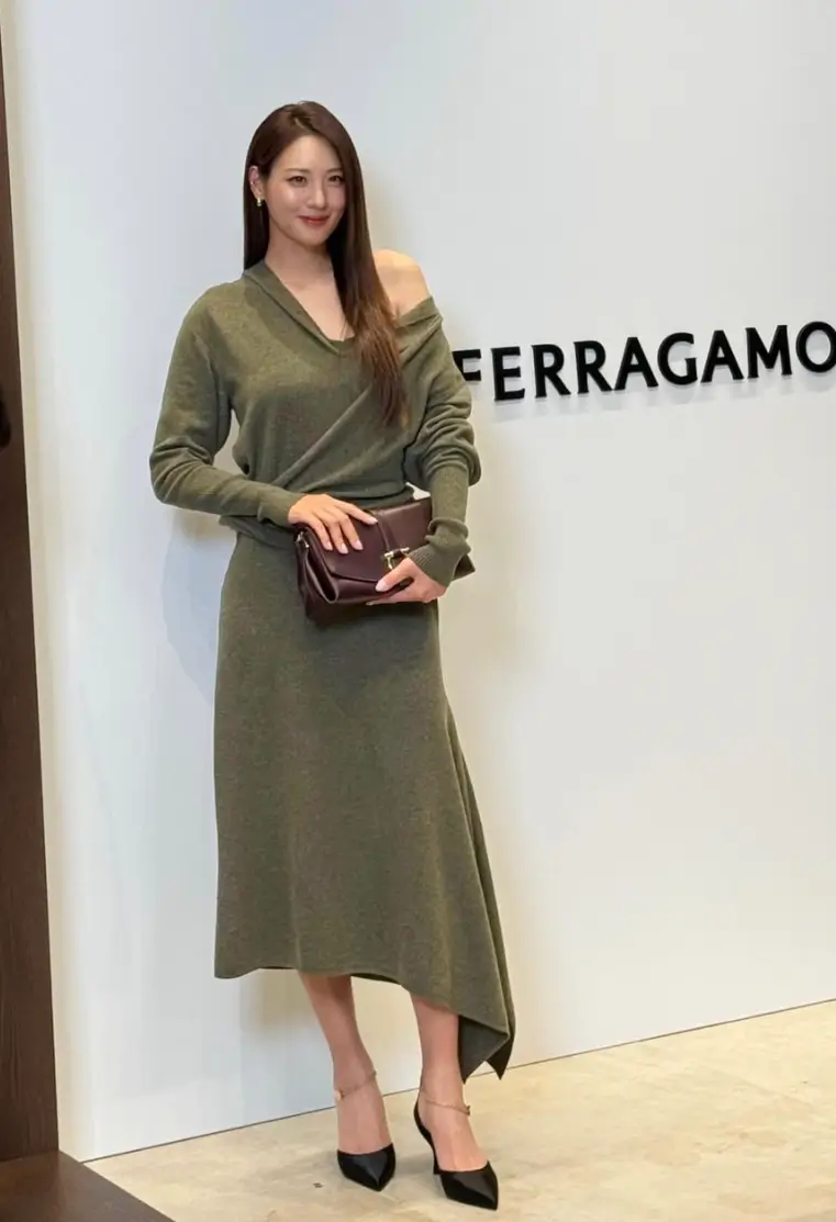 수현