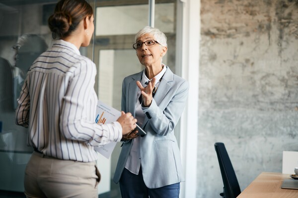 60대 여성 일자리를 어떤것을 하면 좋은지 이야기를 나눔