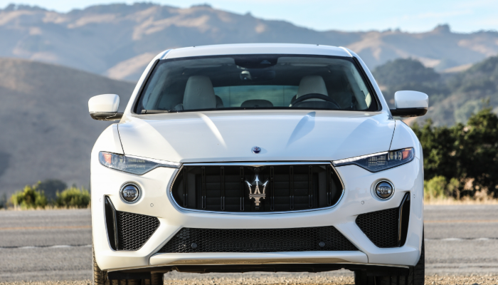 마세라티 르반떼 중고차 가격 시세표 연비