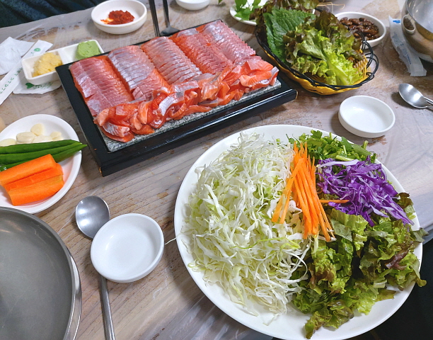 상주 송어장 기본차림