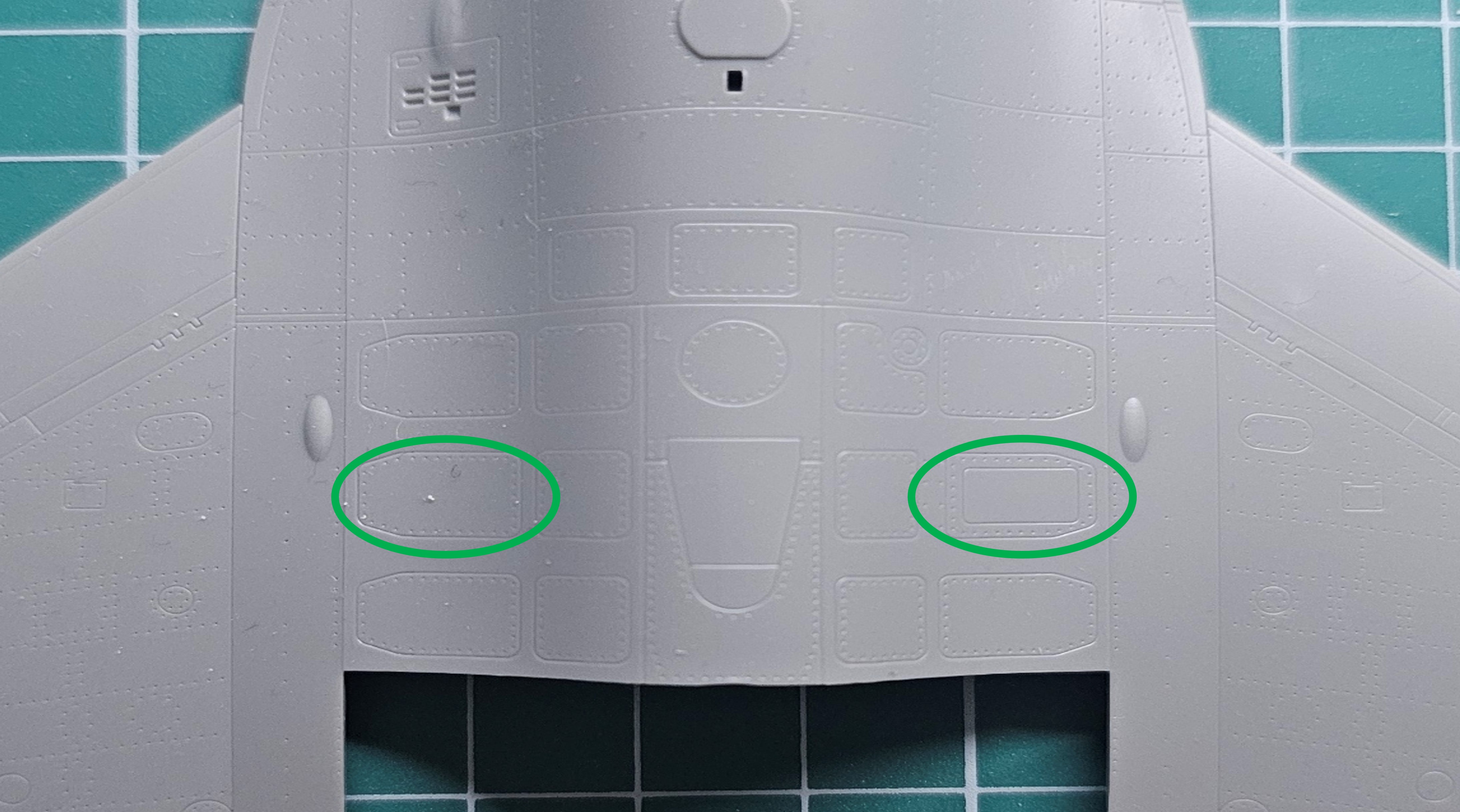 키네틱-동체-상부-페널라인-오류