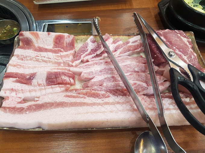 제주 중문 흑돼지 '오르막가든'