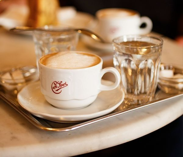 슈페를 멜랑쥐 커피