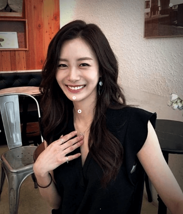 송다은