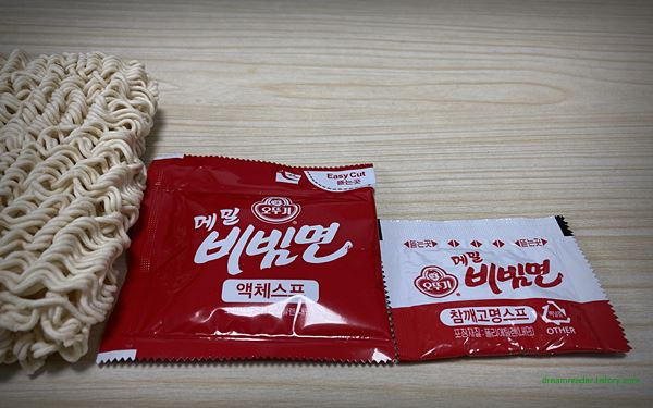 오뚜기 메밀 비빔면 비빔라면 2022년