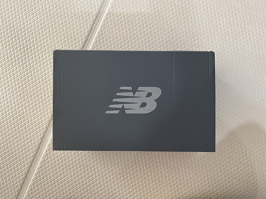 뉴발란스-운동화-케이스