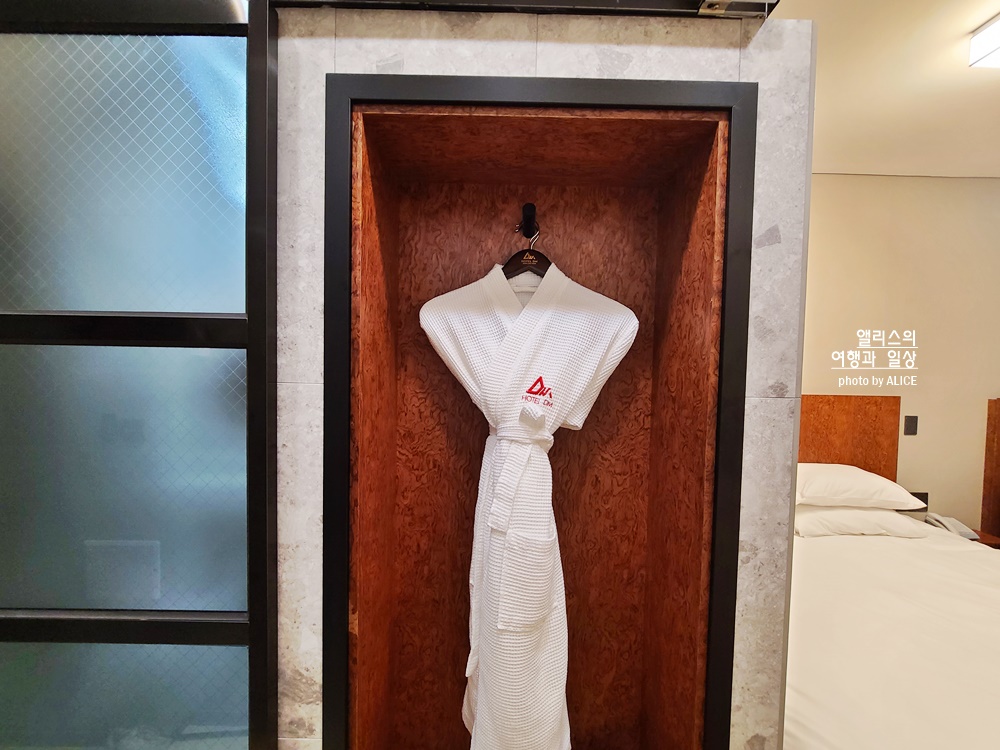 동묘역 구제시장 근처 호텔 디엠 DM, 시네마룸(넷플릭스 무제한, 팝콘+콜라 서비스) 동대문 종로 근처 호텔