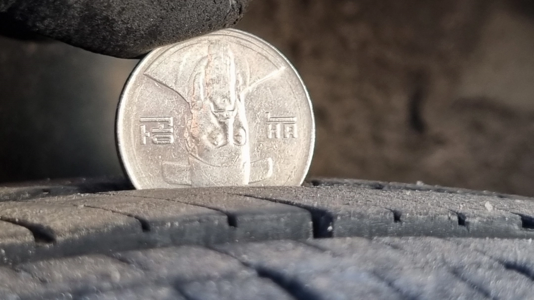 타이어 수명 확인 방법