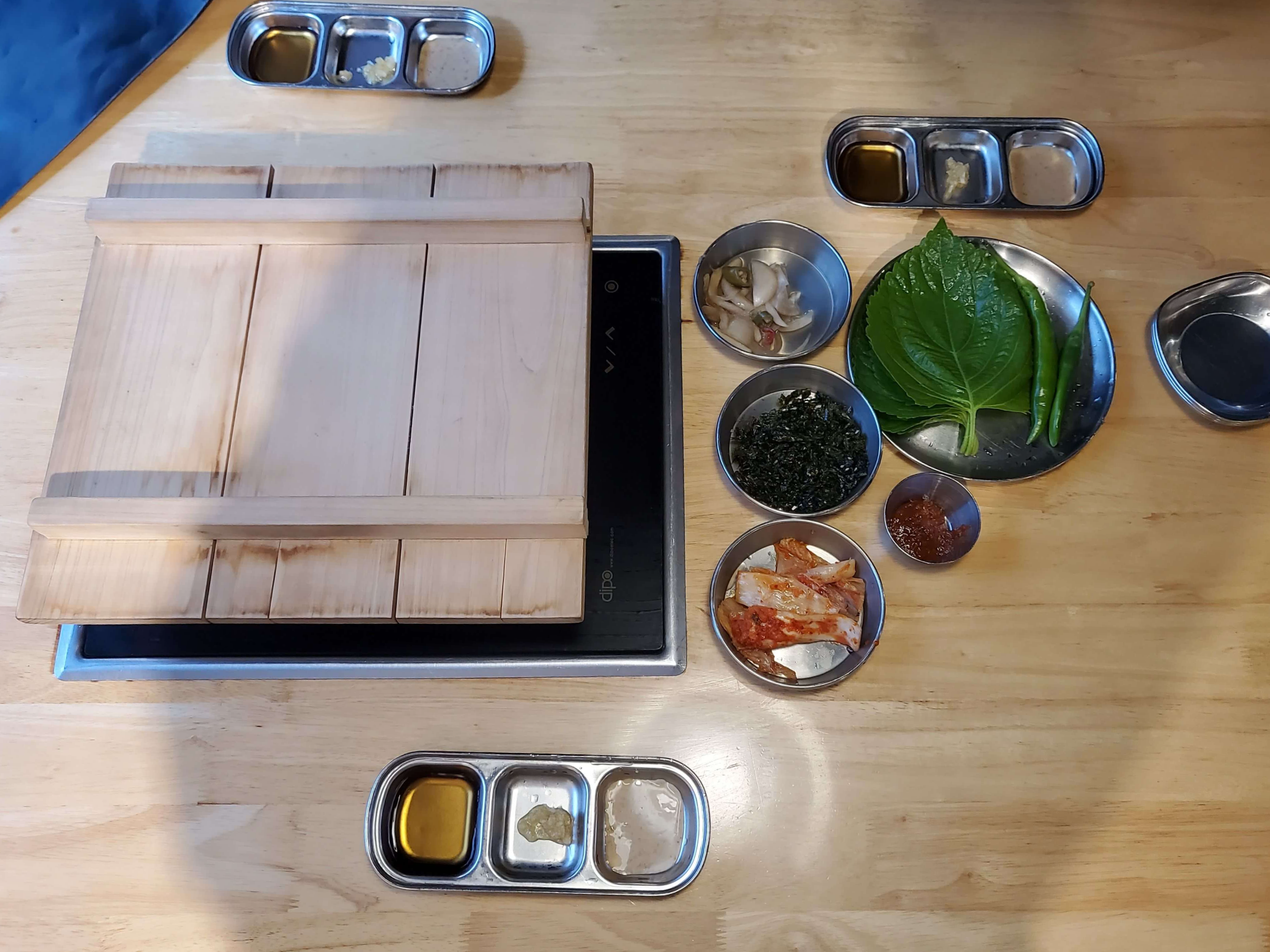 소고기 편백찜 구성