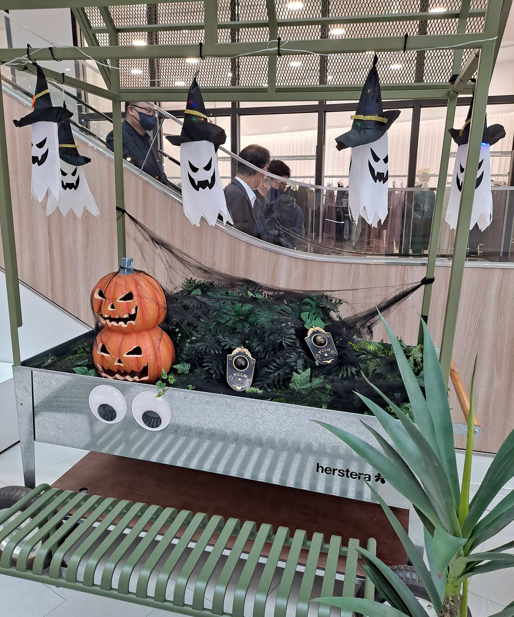 앨리웨이인천 할로윈장식2