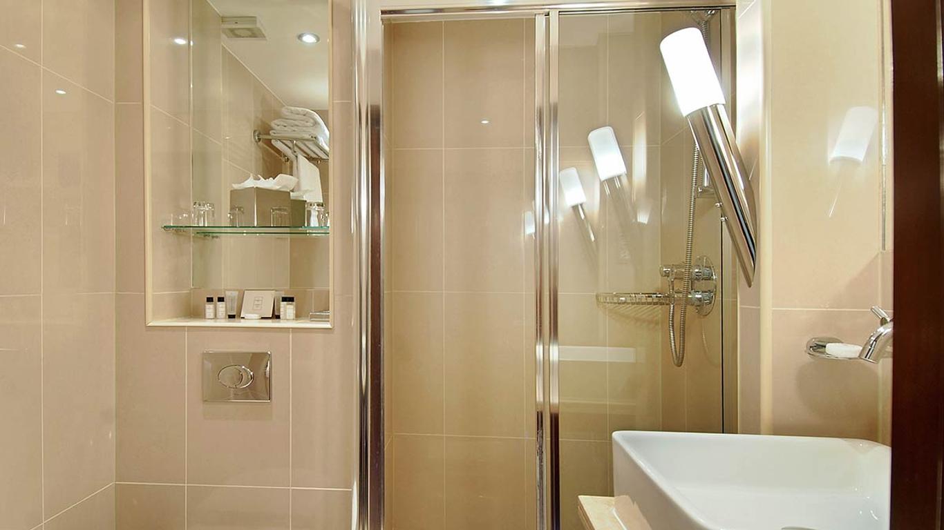 영국 여행 숙소 호텔 추천 후기 - 파크 인터내셔널 런던 호텔