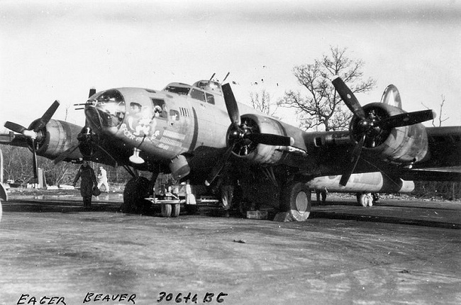 B-17 Flying Fortress Eager Beaver
