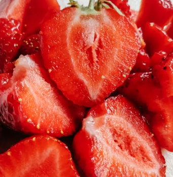 딸기 효능 부작용 칼로리 고르는법