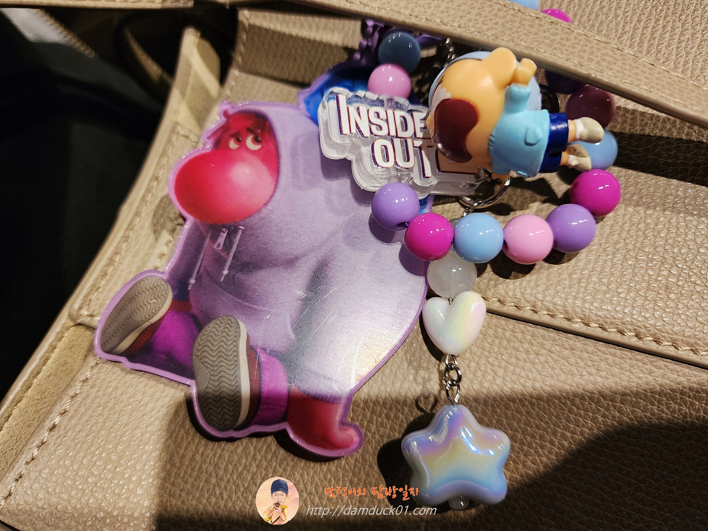 메가박스 인사이드 아웃 2 구슬 키링 - 당황, 슬픔