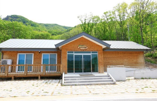 숲속수련원 20인용숙소 사진