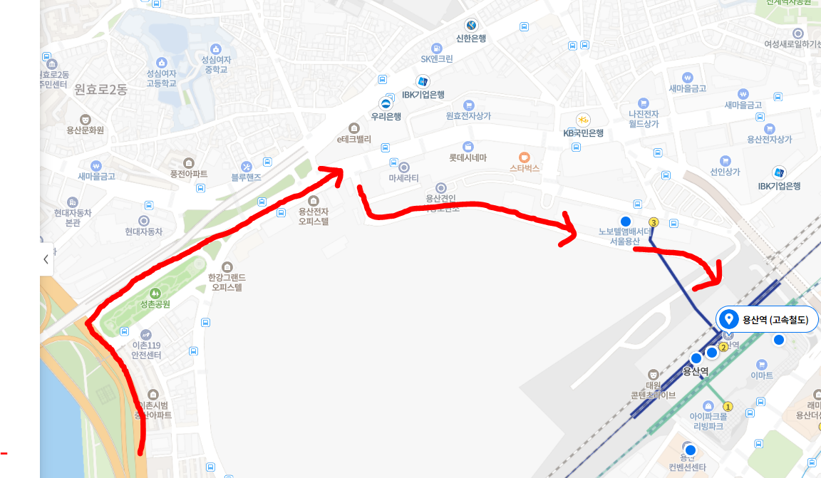 용산역 달주차장에 쉽게 가능 방법. 용산 전자랜드와 드래곤호텔 뒷길을 이용하면 편리하다.