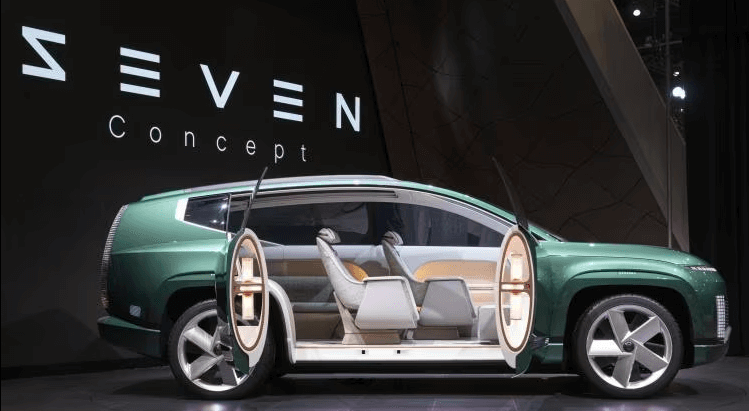 2024 아이오닉 9 출시일, 가격, 출고대기기간, 배터리성능과 스펙 정보 / 전기차 아이오닉9와 기아 EV9의 차이점 비교