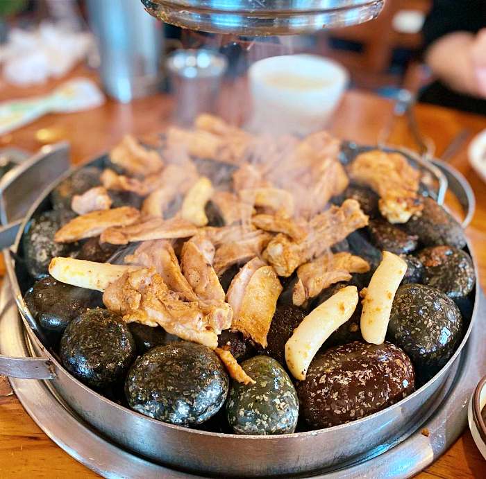 생생정보마당 가평 청평 조약돌 숯불 닭갈비 맛집