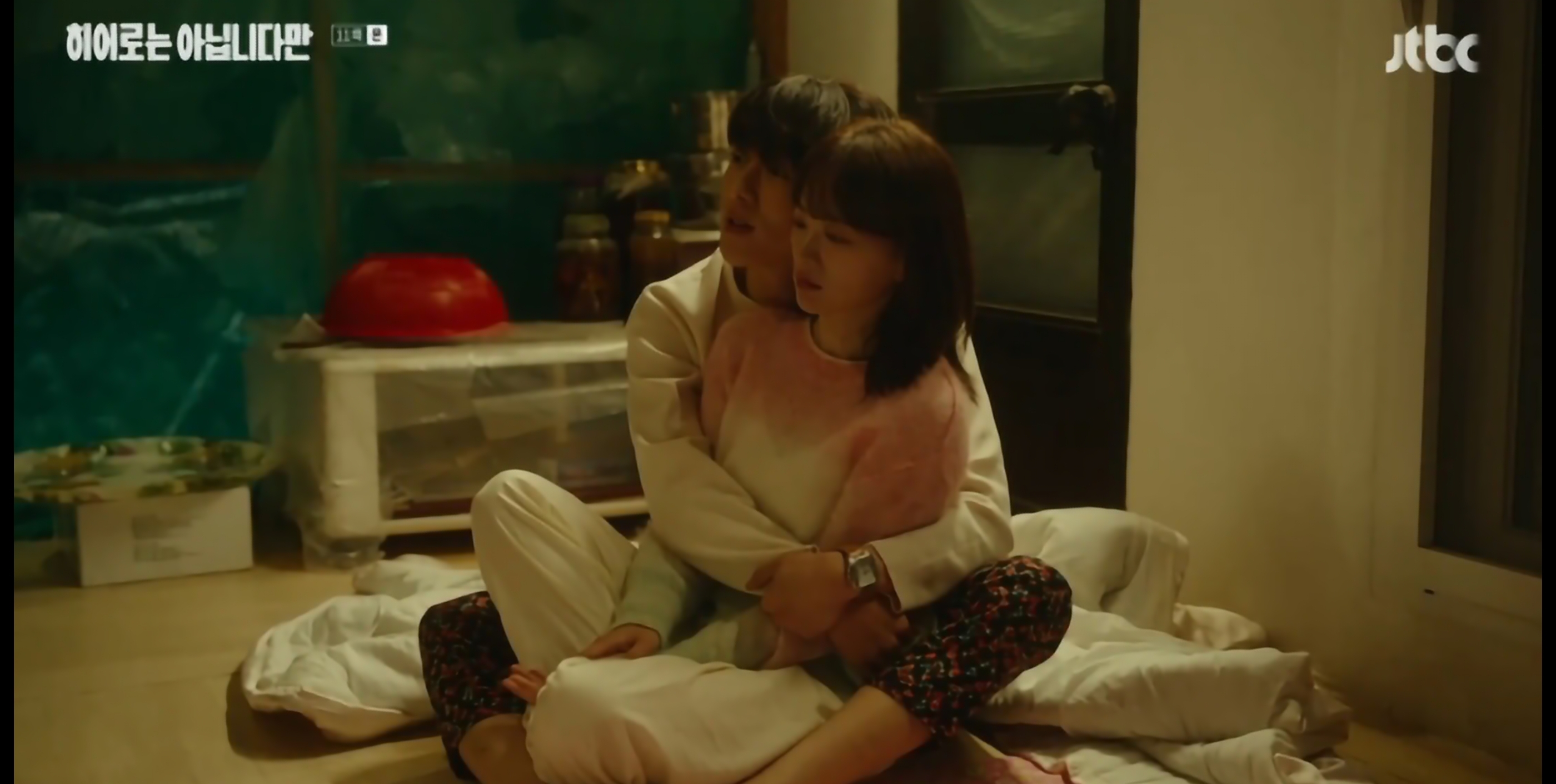 히어로는 아닙니다만