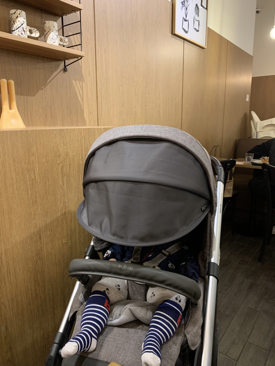 아기와-함께-가기-좋은-카페-위례스타필드시티-마호가니