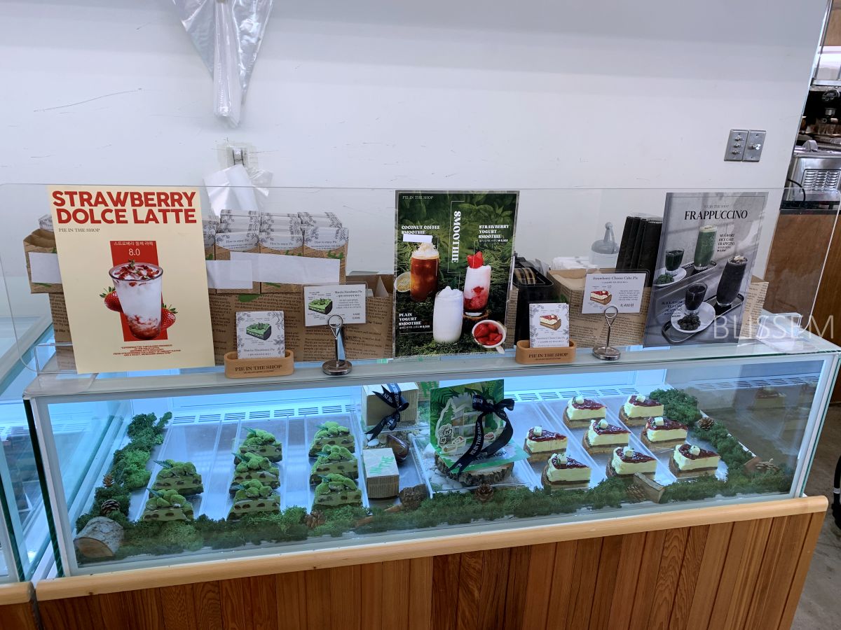 삼각지-카페-파이샵-파이가게-디저트맛집-파이인더샵-디저트-롤케이크-쿠키