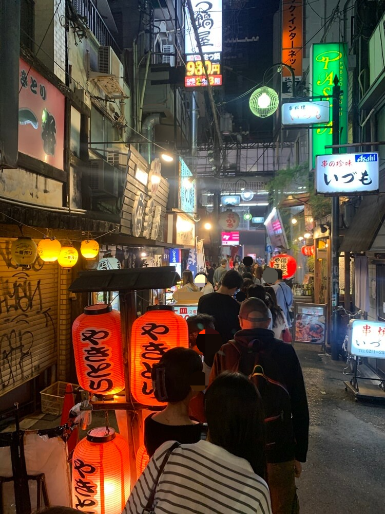 줄서 있는 사람들