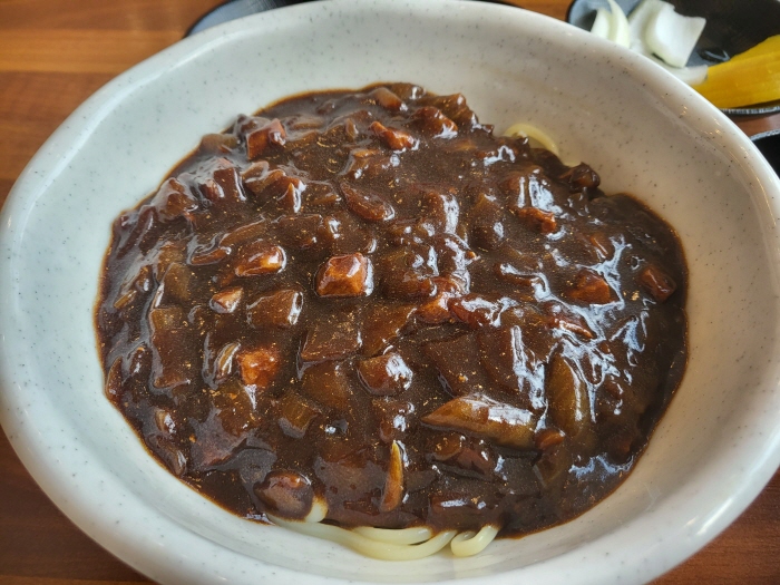 신박한짬봉 - 짜장면1