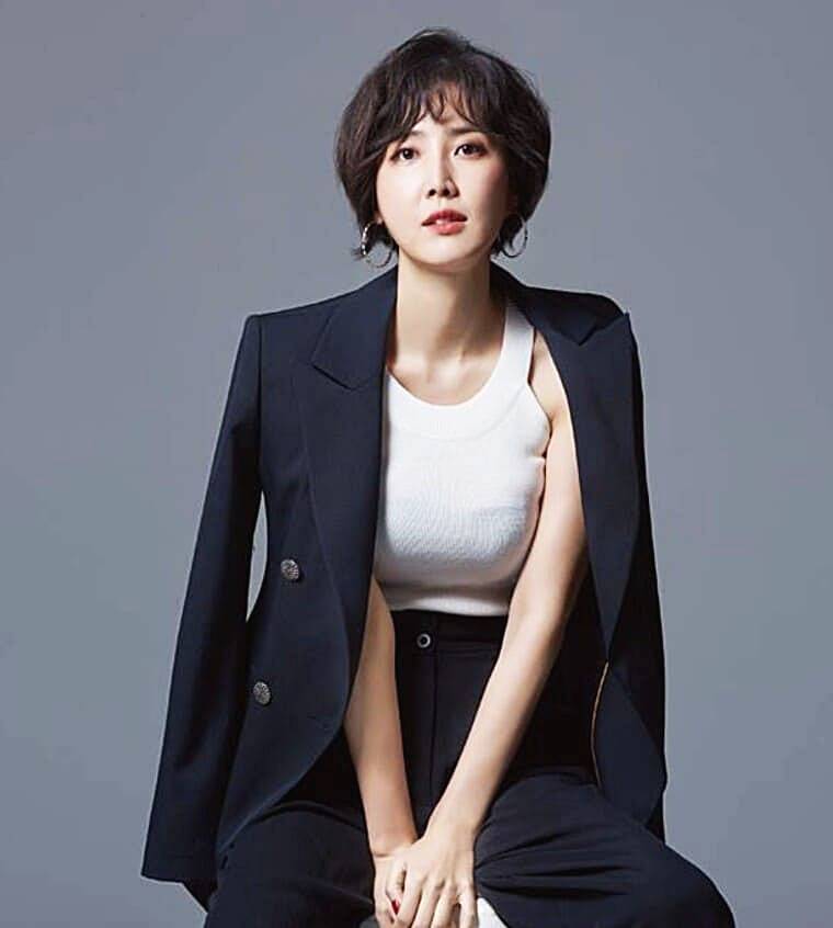 배우-신동미