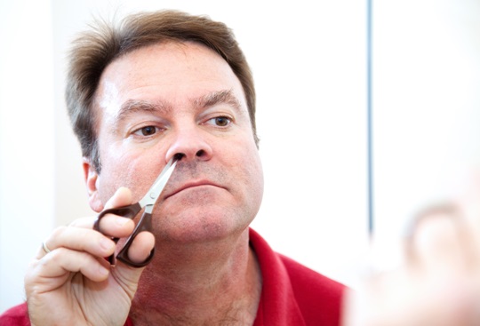 코털 손으로 뽑으면 뇌수막염 및 패혈증 사망 위험