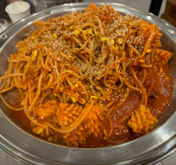 생생정보 상황곱창감자탕과 상황콩나물뼈찜 냉제육 고수의부엌 인천 부평구 뼈반집