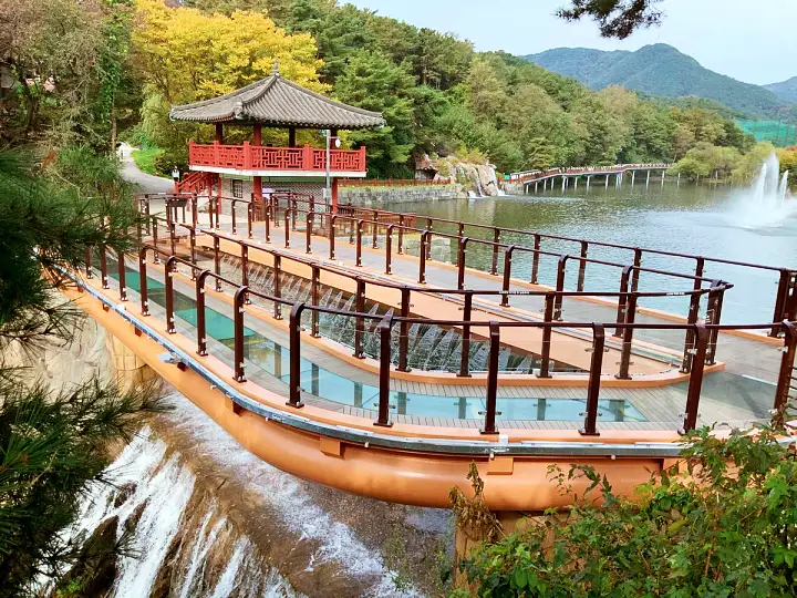 우리 캠핑 왔어요 실내 온수 워터파크 유리전망대 케이블카 제천 겨울방학 여행 가볼만한 곳 추천