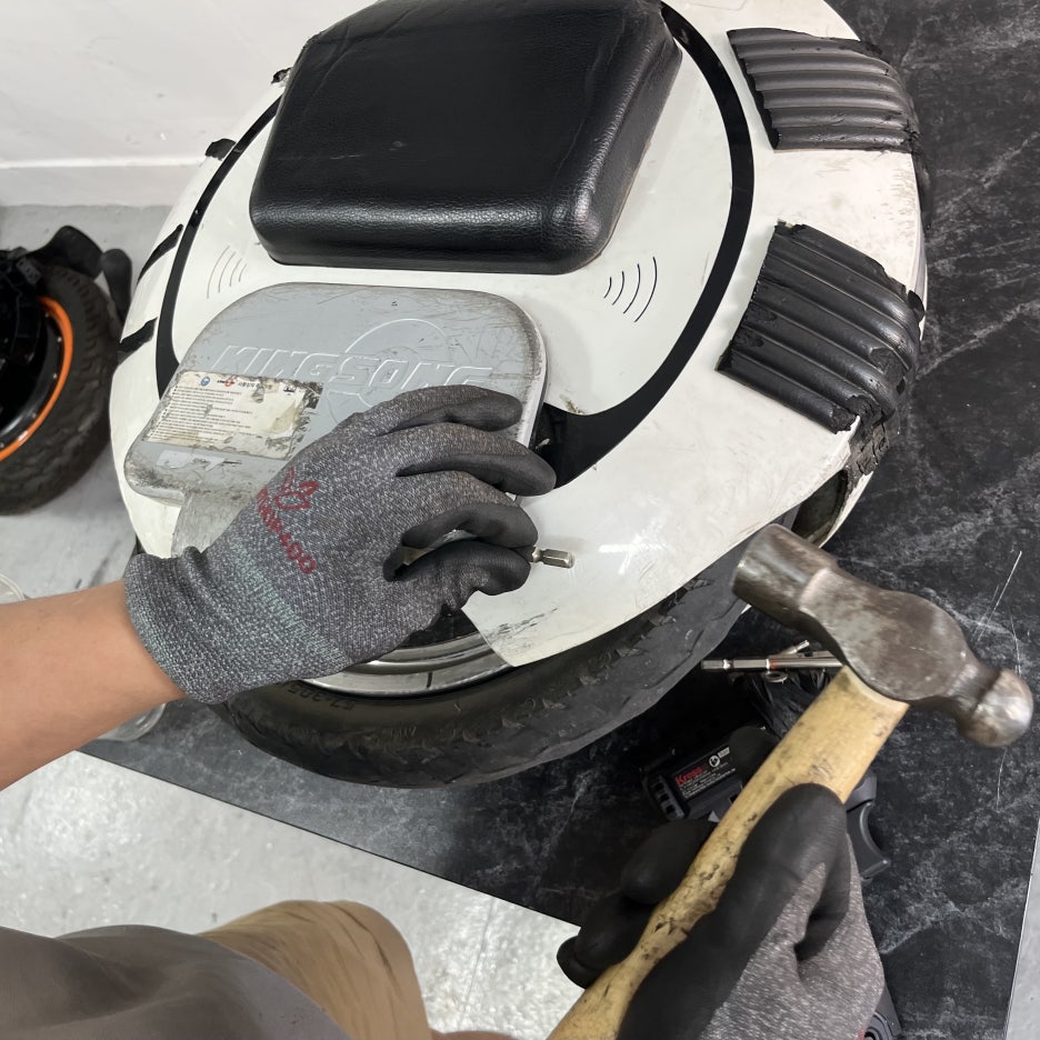 전동휠 수리 수원: 킹송 16S-타이어 펑크 교체, KINGSONG AS, 안양 화성 동탄 광교 용인 안산 분당 군포 평택