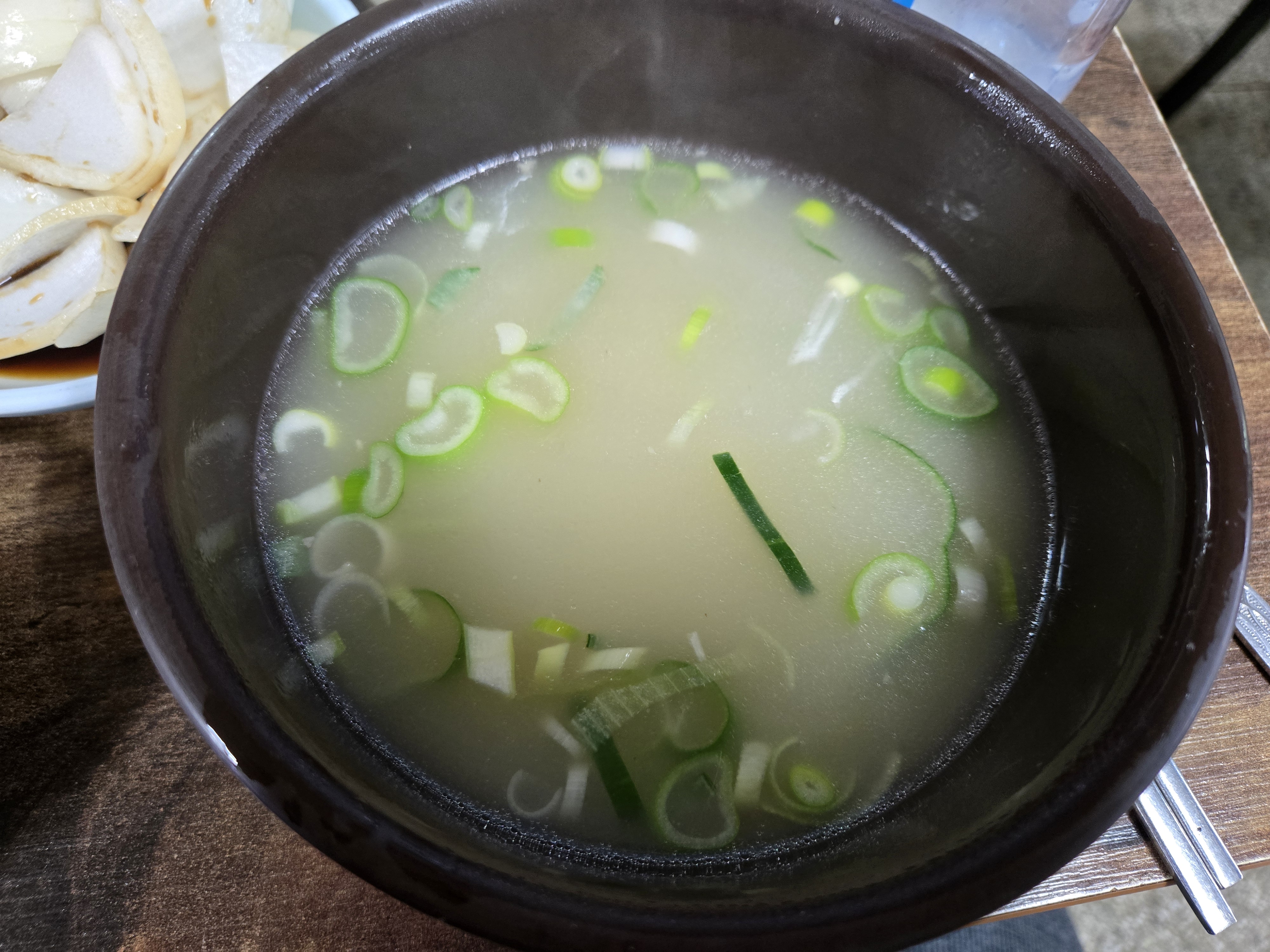 수성구 목련시장 맛집 대성국밥 서비스 돼지국밥